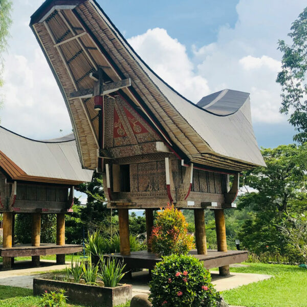 Tongkonan , maison ancestrale traditionnelle du peuple Toraja, au Sulawesi, en Indonésie.